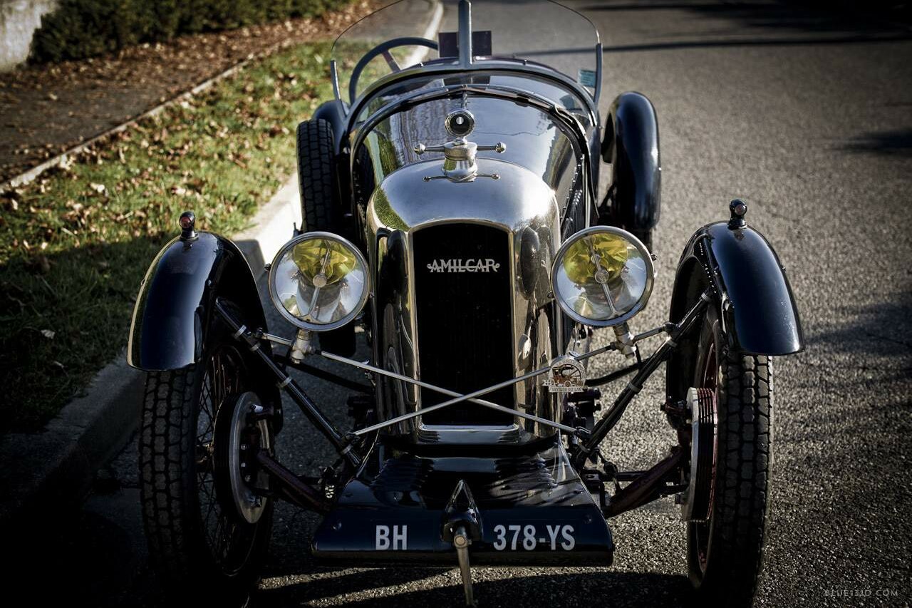 automobile-voiture-photographe-photo-reportage-Blue1310-agence-de-communication-branding-graphiste-annecy-paris-geneve