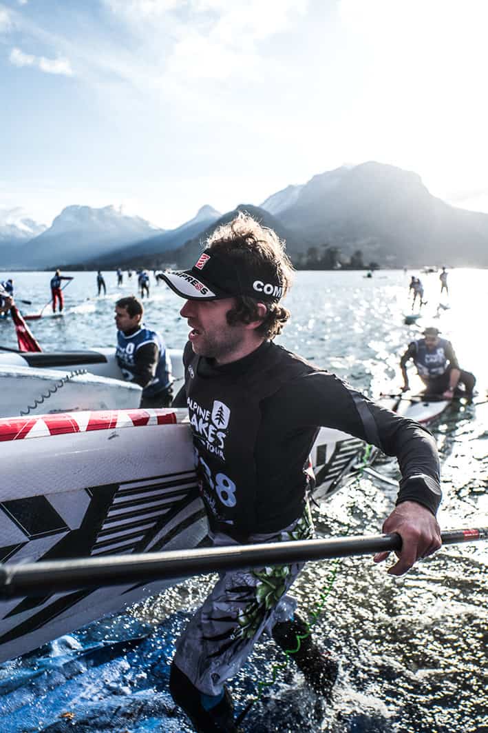 Reportage photo de la Glaglarace. Cette magnifique manifestation de paddle qui rassemble sur le Lac d'Annecy plus de 700 participants venu du monde entiers.